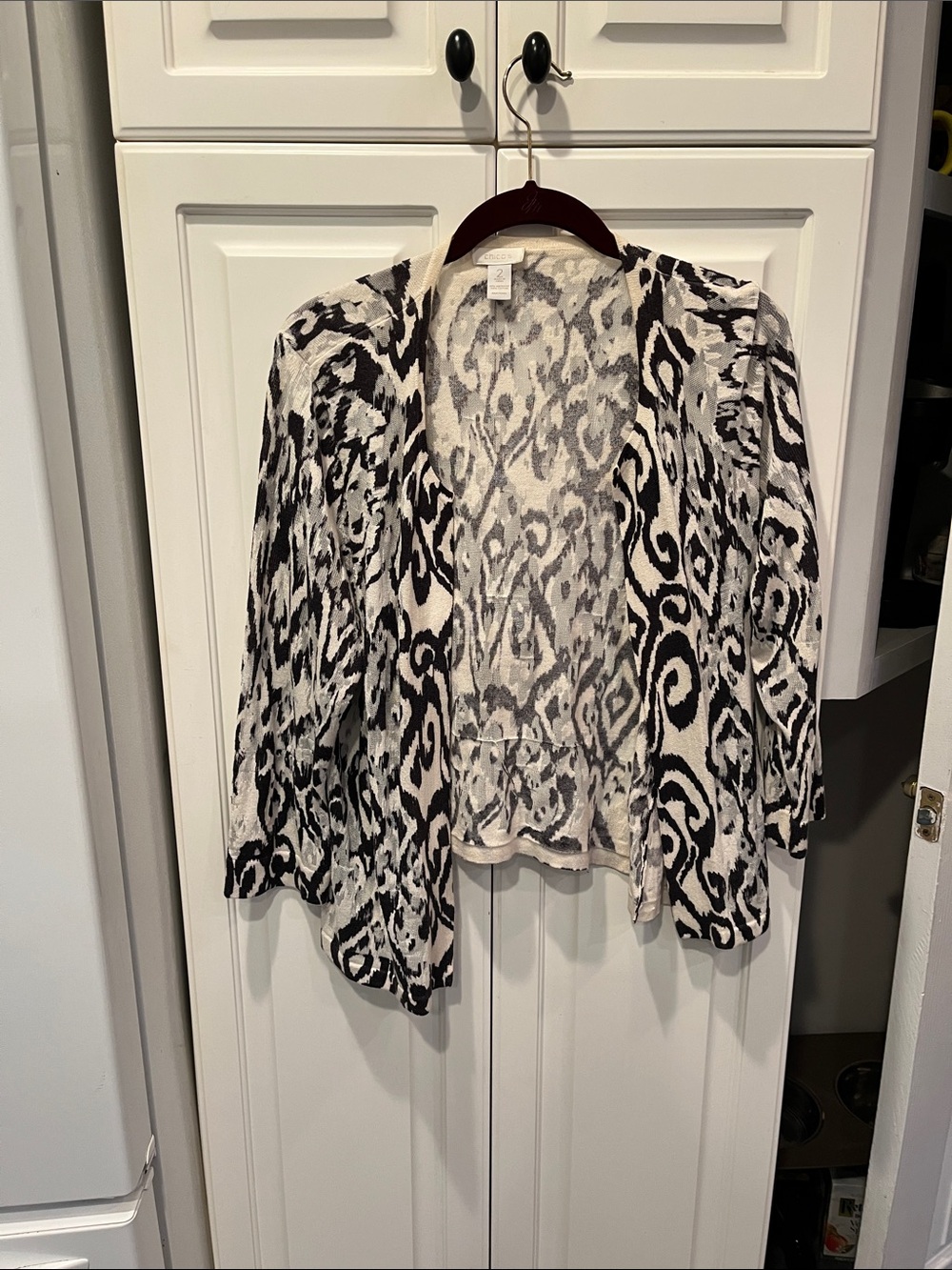 Chicos Summer Long Sleeve Sweater. Size 2=12/14
